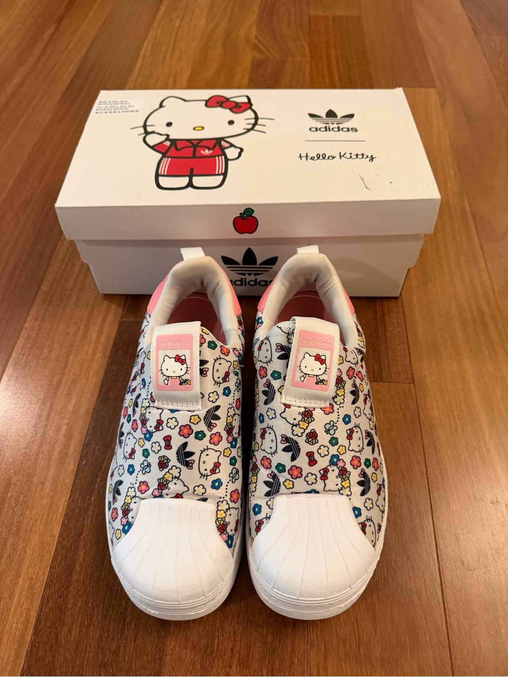 Adidas Superstar 360 C Hello Kitty Slip-On Sz 3 kids - Super Rare Like New!
